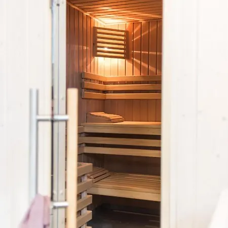別荘 Haus Therese Mit Sauna *